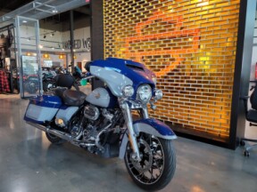 2022 Harley-Davidson® Street Glide® Special FLHXS thumb 3
