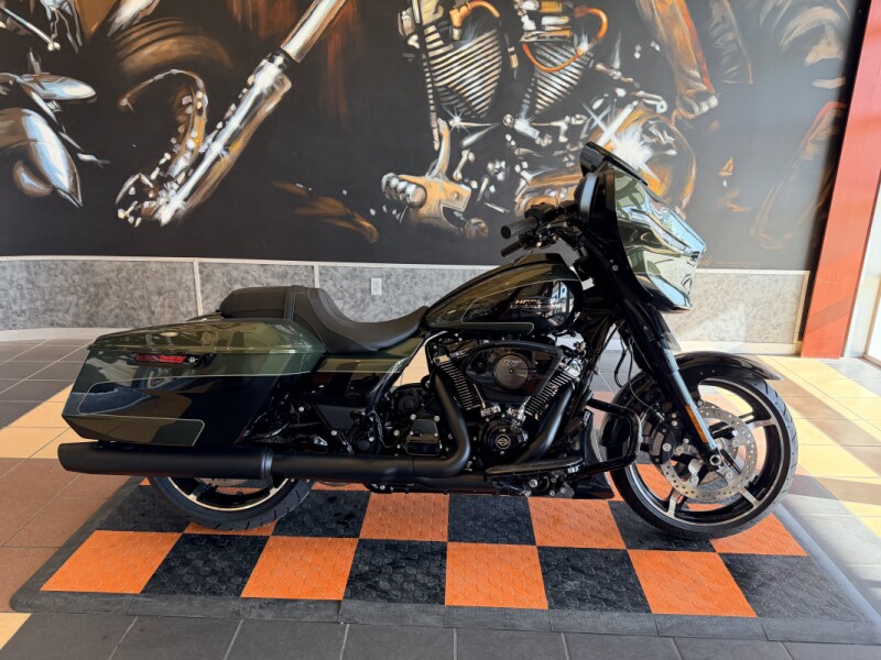 2026 Harley-Davidson® Street Glide® FLHX