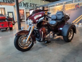 FLHTCUTG 2019 Tri Glide® Ultra thumb 1