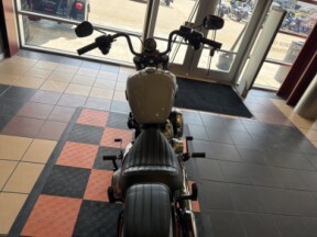 FXBB 2025 Street Bob™ thumb 0