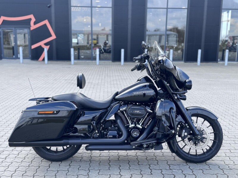 FLHXS Street Glide ® Special