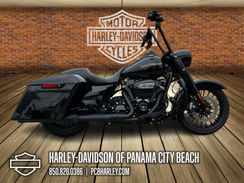 2017 Harley-Davidson® Road King® Special