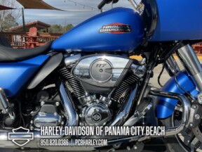 2026 Harley-Davidson® Road Glide® thumb 2