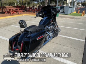 2026 Harley-Davidson® Street Glide® thumb 0