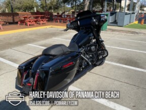 2026 Harley-Davidson® Street Glide® thumb 0