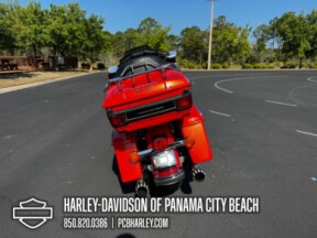 2012 Harley-Davidson® Electra Glide® Ultra Limited thumb 2