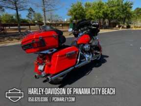 2012 Harley-Davidson® Electra Glide® Ultra Limited thumb 3