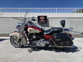 2009 Harley-Davidson® Road King® Classic thumb 2