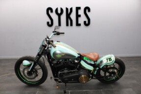 2018 Harley-Davidson FXBB Softail Street Bob in Custom Halle May Colours thumb 0