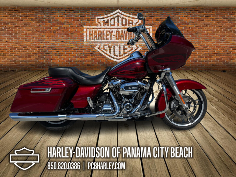 2017 Harley-Davidson® Road Glide® Special