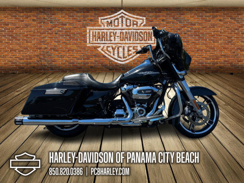 2017 Harley-Davidson® Street Glide® Special