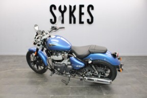 2025 Royal Enfield Super Meteor 650 thumb 1