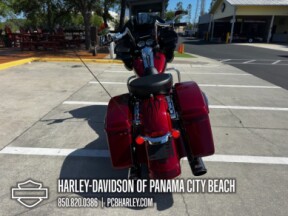 2017 Harley-Davidson® Road Glide® Special thumb 2
