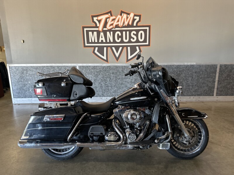 2025 Harley-Davidson® Street Glide™ Ultra FLHXU