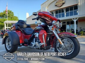 2018 Harley-Davidson® Tri Glide® Ultra thumb 2