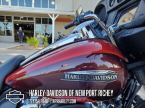 2018 Harley-Davidson® Tri Glide® Ultra thumb 1