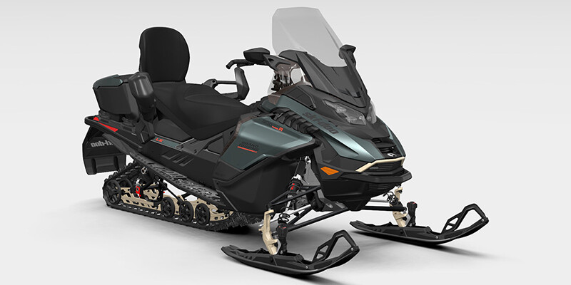 Grand Touring LE With Platinum Package 900 ACE™ Turbo R 137