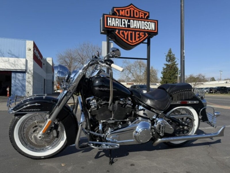 2020 Harley-Davidson® Deluxe