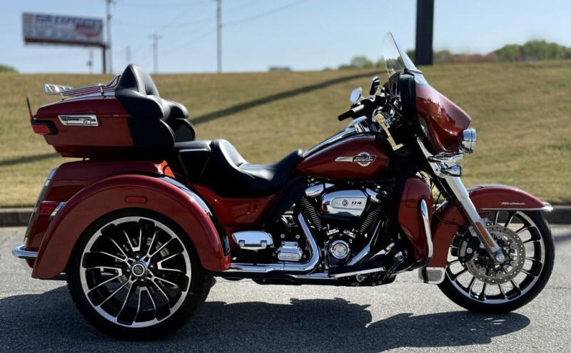 FLHTCUTG 2025 Tri Glide® Ultra