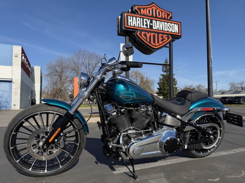 2026 Harley-Davidson® Breakout™