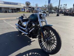 2026 Harley-Davidson® Breakout™ thumb 3
