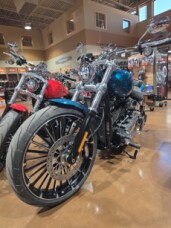 2026 Harley-Davidson® FXBR Breakout® thumb 0