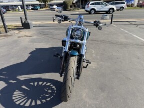 2026 Harley-Davidson® Breakout™ thumb 2