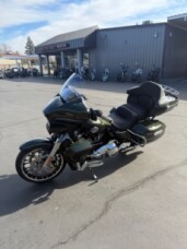 2026 Harley-Davidson® Street Glide® thumb 0