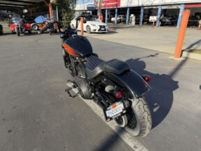 2022 Harley-Davidson® Street Bob® 114 thumb 0