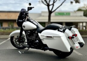 2024 Harley-Davidson® Road King® Special thumb 0