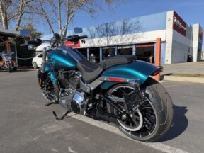 2026 Harley-Davidson® Breakout™ thumb 1