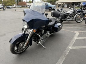2012 Harley-Davidson¬Æ FLHX - Street Glide¬Æ thumb 2