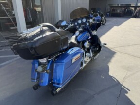 2007 Harley-Davidson¬Æ FLHTCUSE2 - Ultra Classic¬Æ Screamin' Eagle¬Æ Electra Glide¬Æ thumb 2