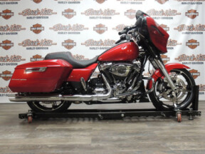 2025 Harley-Davidson® FLHX Street Glide® thumb 0