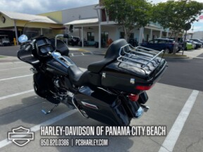2017 Harley-Davidson® Road Glide® Ultra thumb 0