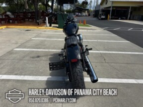 2026 Harley-Davidson® Street Bob® thumb 2