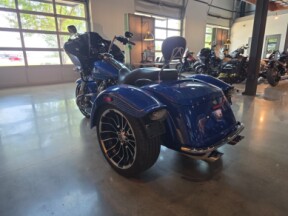 FLTRT 2025 Road Glide® 3 thumb 0