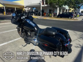 2013 Harley-Davidson® Road Glide® Custom thumb 0