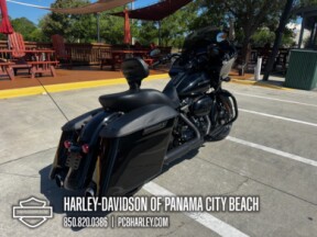 2018 Harley-Davidson® Road Glide® Special thumb 3