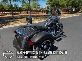 2021 Harley-Davidson® Freewheeler® thumb 3