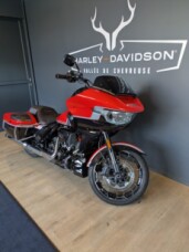 FLTRXSE 2024 CVO™ Road Glide® thumb 3