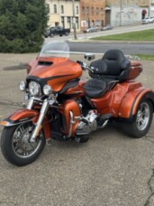 FLHTCUTG 2019 Tri Glide® Ultra thumb 1