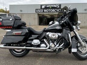 FLHTCU 2009 Electra Glide® Ultra Classic® thumb 3