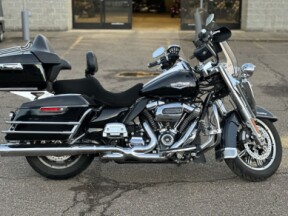 FLHR 2019 Road King® thumb 3