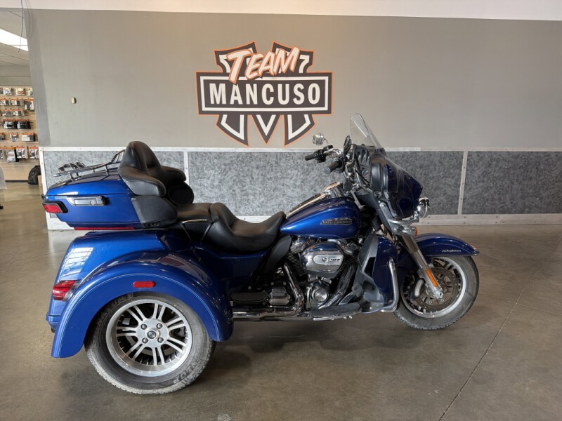 FLHTCUTG 2017 Tri Glide® Ultra
