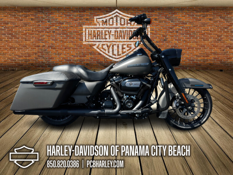 2018 Harley-Davidson® Road King® Special