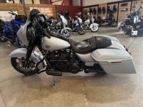 FLHXS 2023 Street Glide® Special thumb 2