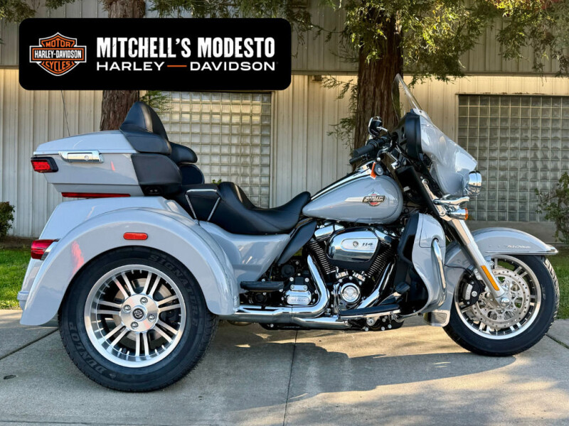 FLHTCUTG 2024 Tri Glide™ Ultra