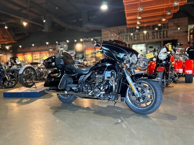 2014 Harley-Davidson Touring Electra Glide Ultra Classic (FLHTC) 