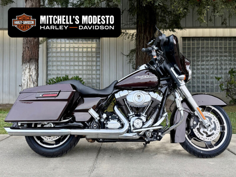 FLHX 2011 Street Glide®